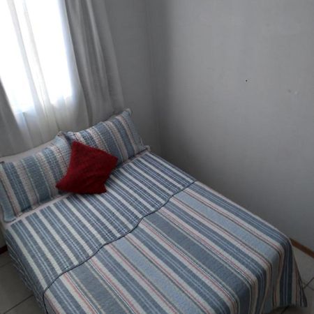 apartamento com piscina Picarras Bagian luar foto