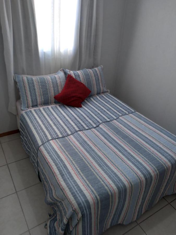 apartamento com piscina Picarras Bagian luar foto